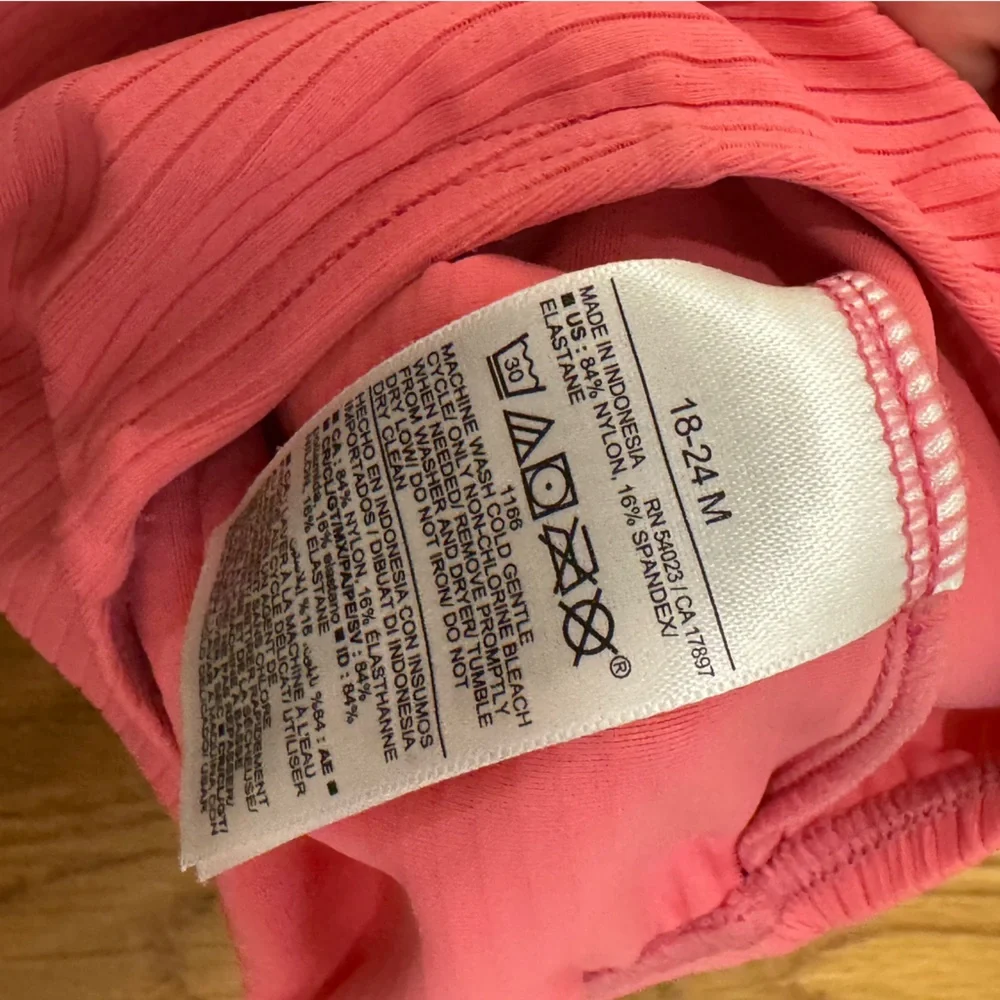 4/$20 Old Navy toddler girls swimsuit pink 18-24 months NWOT